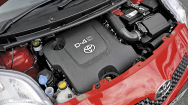 Yaris eng2