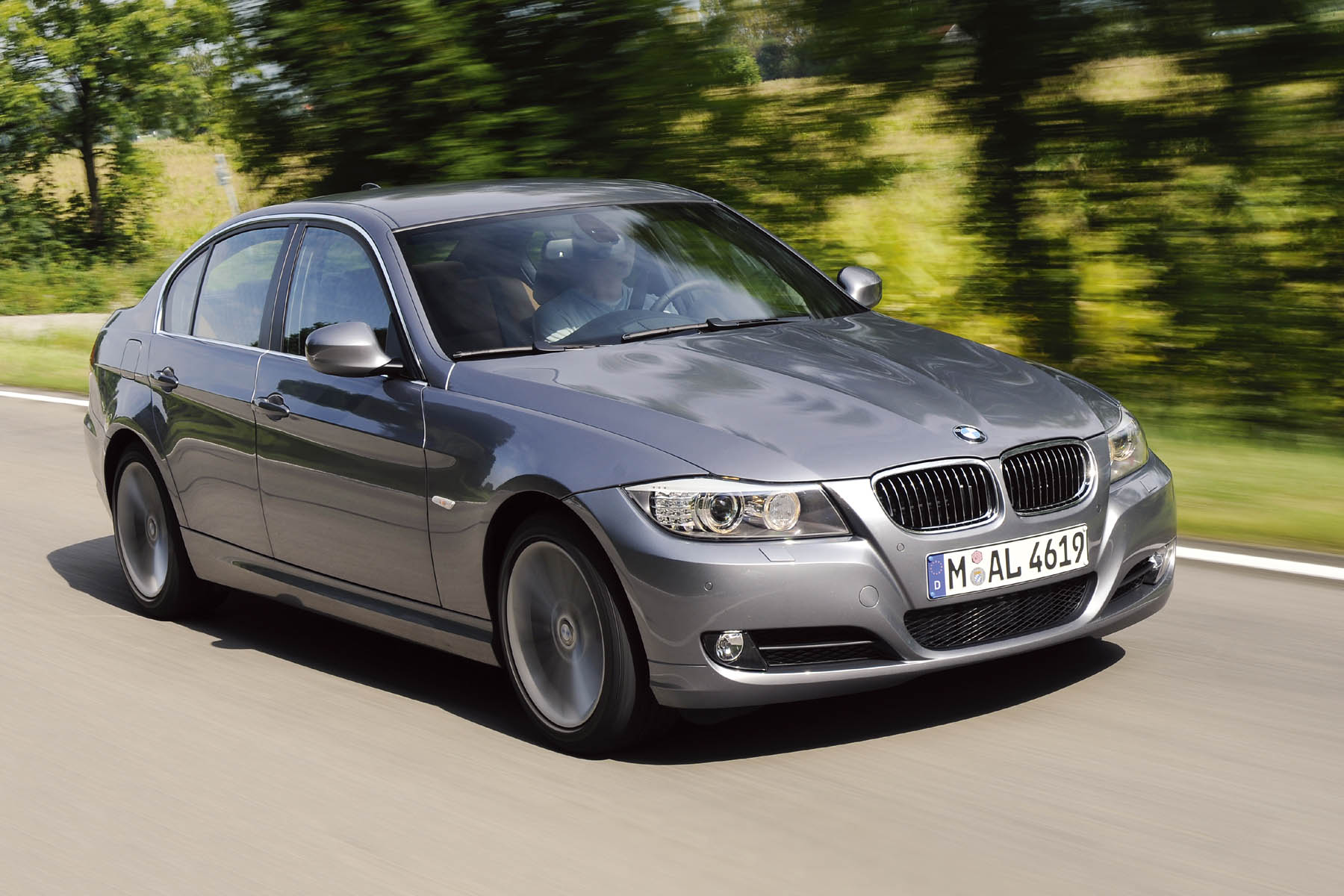 BMW 330d saloon
