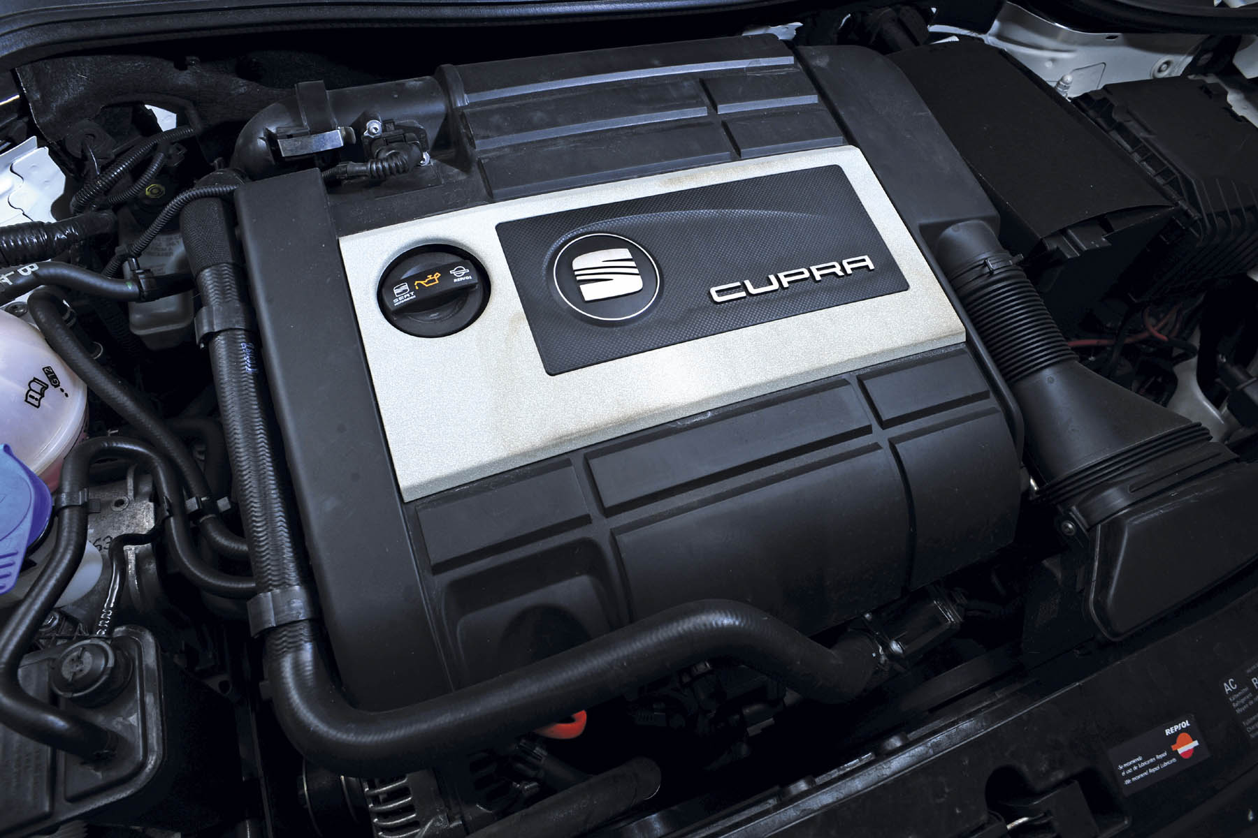 SEAT Leon Cupra