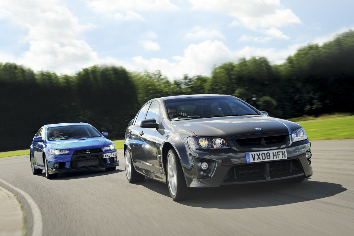 VXR8 vs Evo