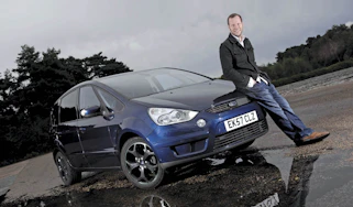 Ford S-Max Titanium