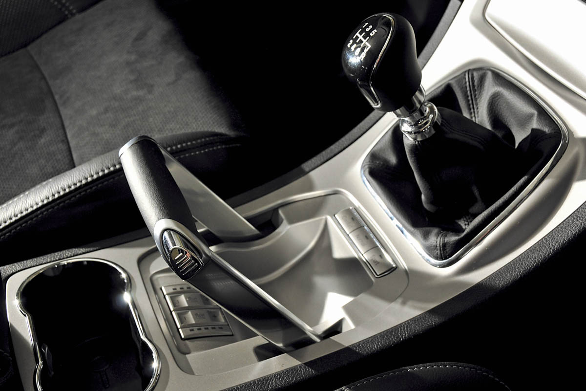 S-max handbrake