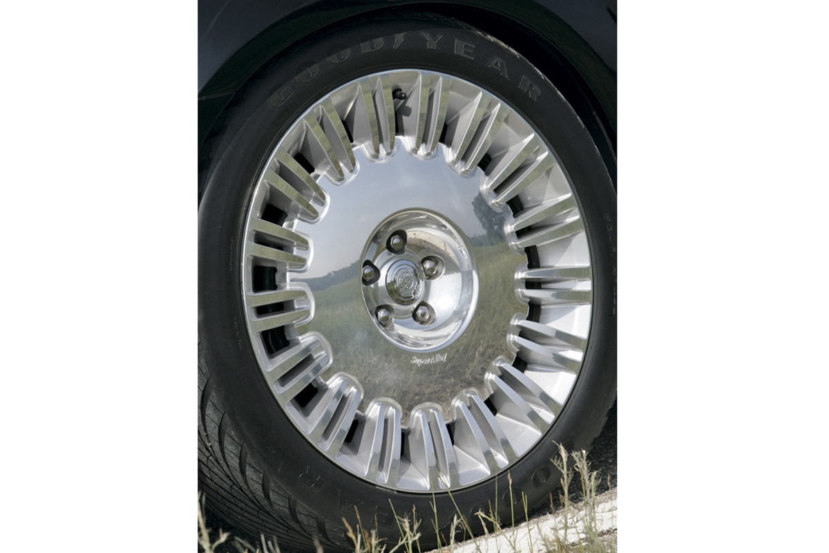 Chrysler Hollywood