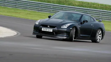 Nissan GT-R