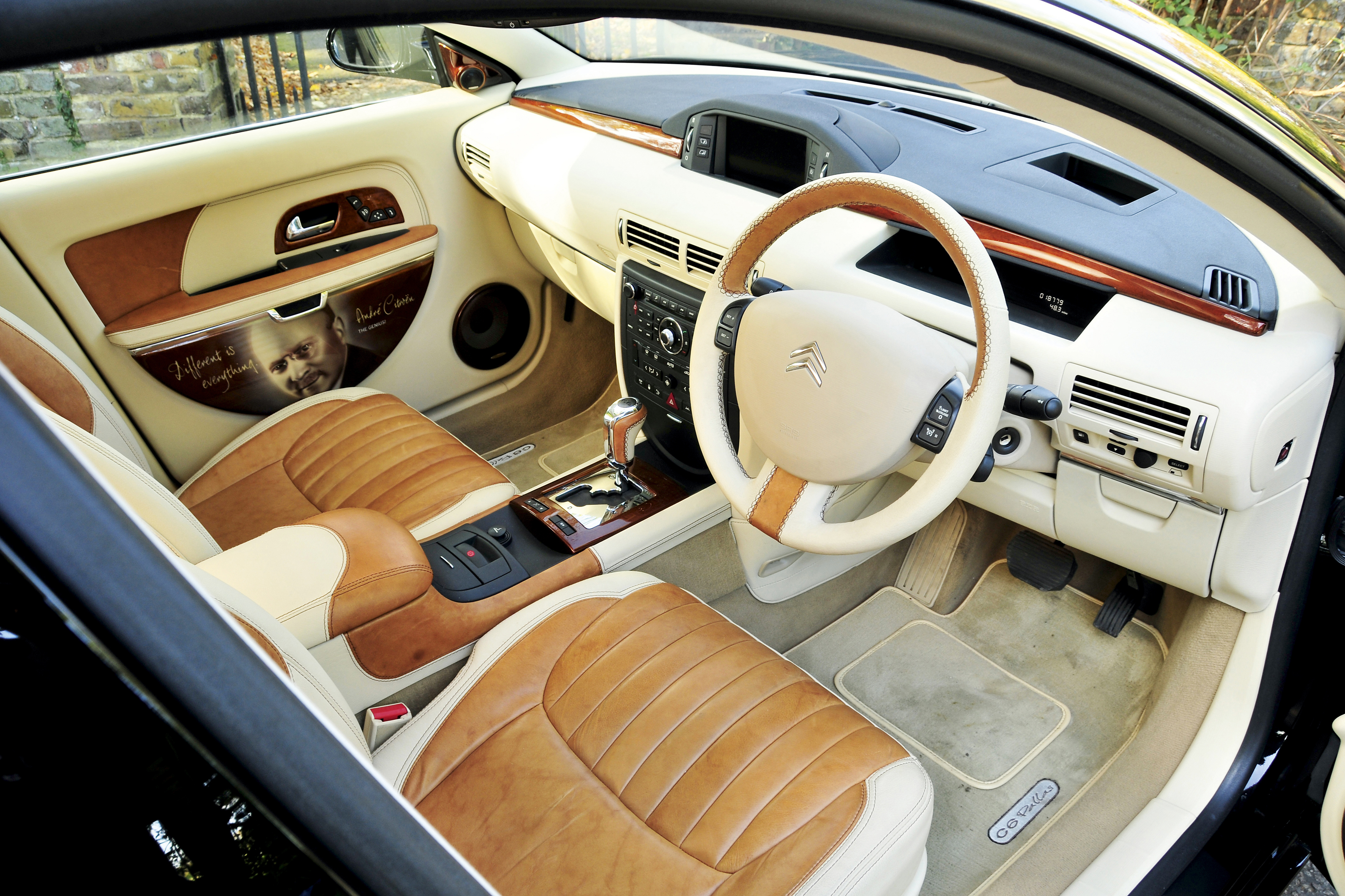 Citroen C6 Pallas