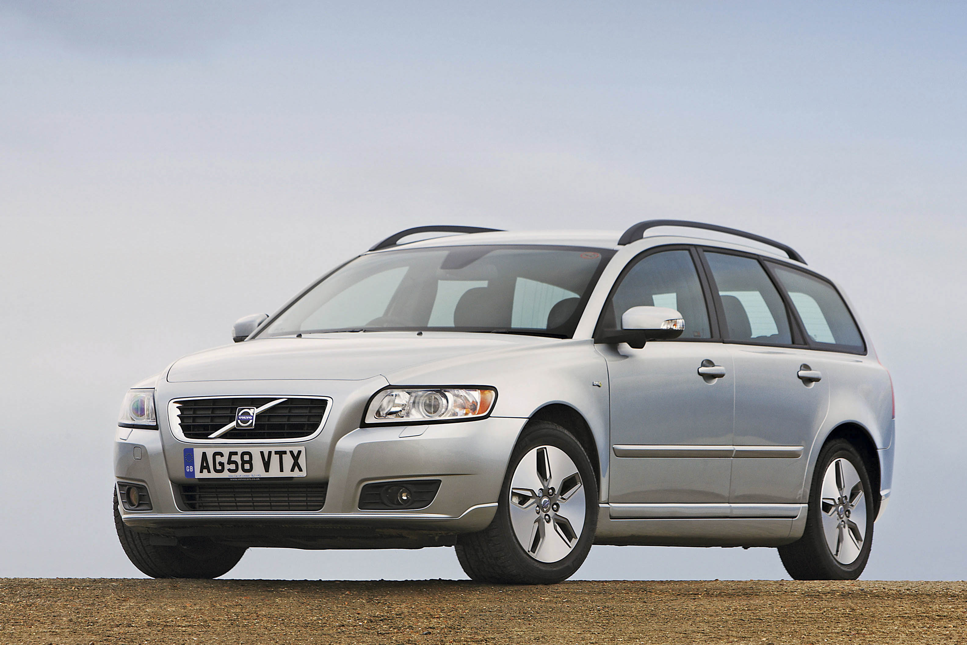 Volvo V50