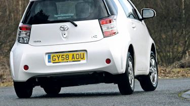 Toyota iQ