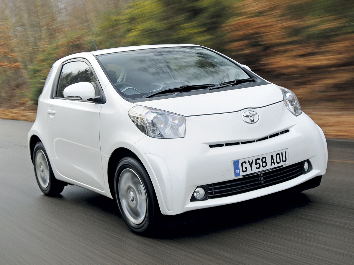Toyota iQ