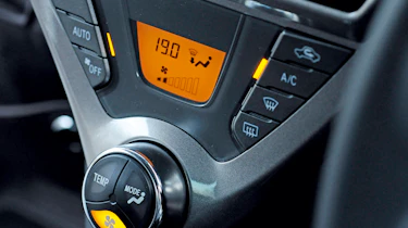 Toyota iQ