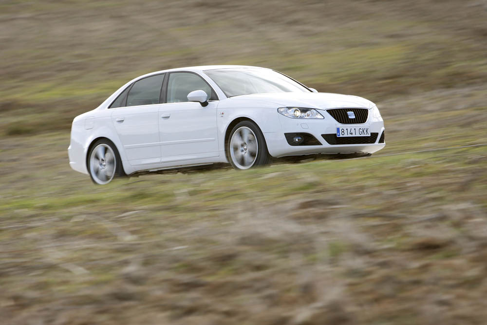 SEAT Exeo