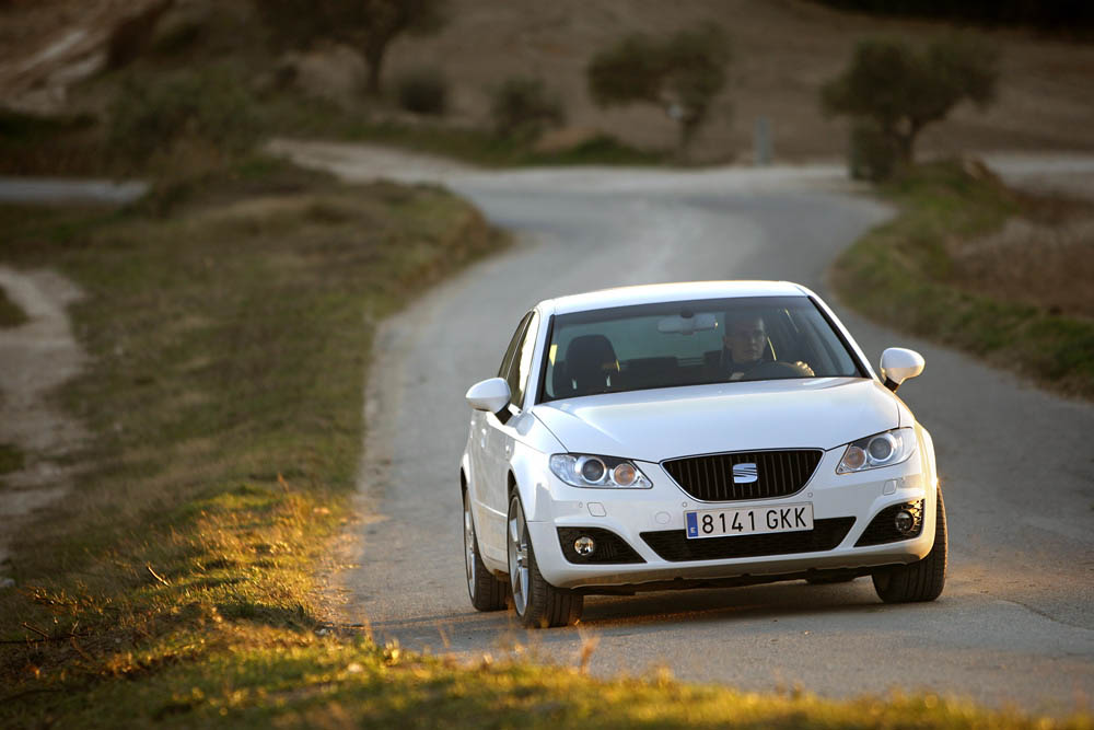 SEAT Exeo