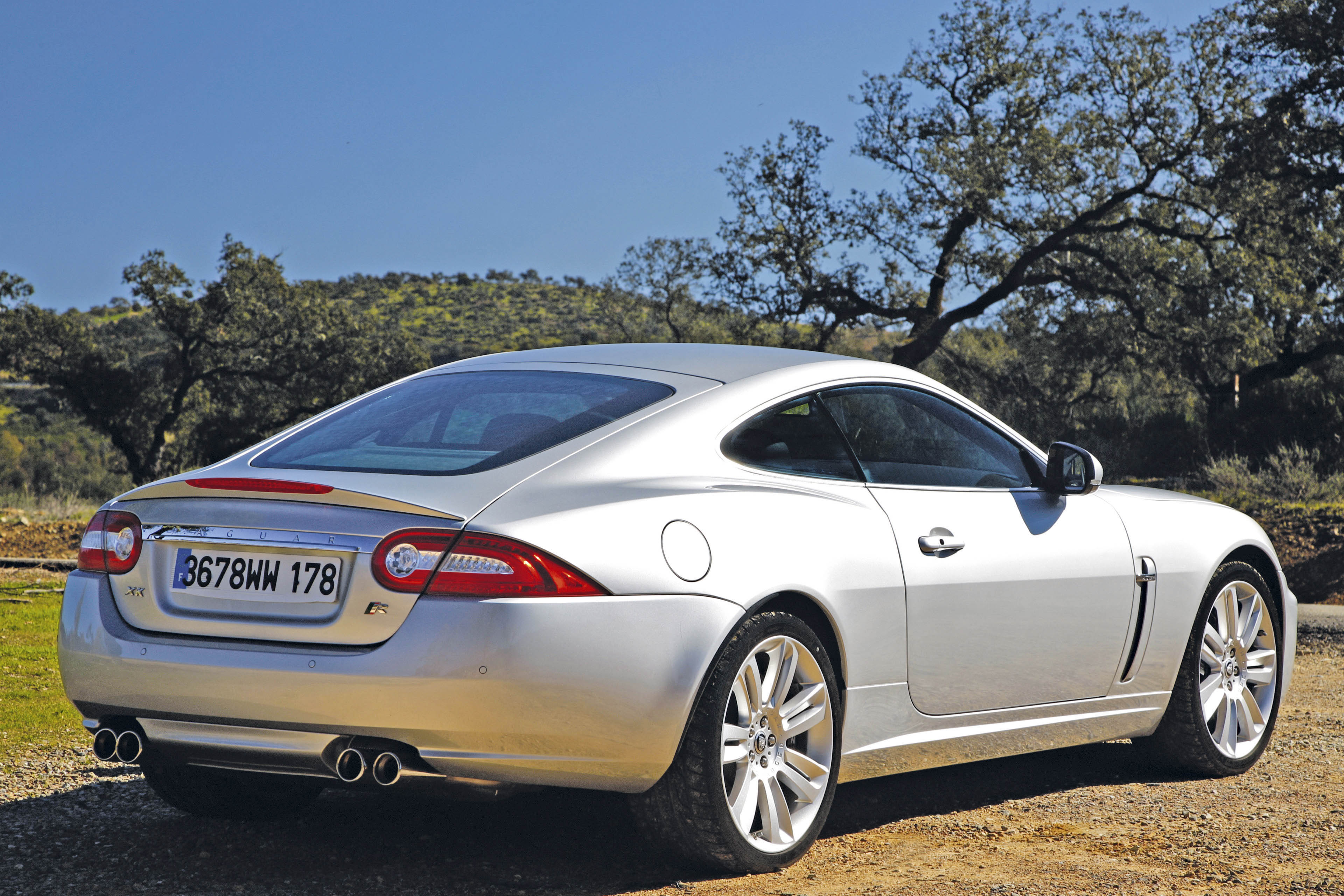 Jaguar XKR