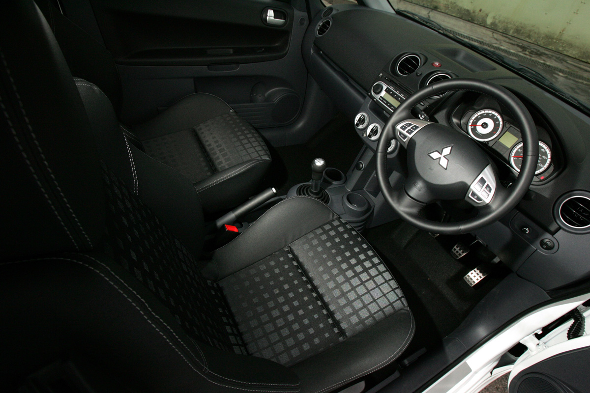 Mitsubishi Colt