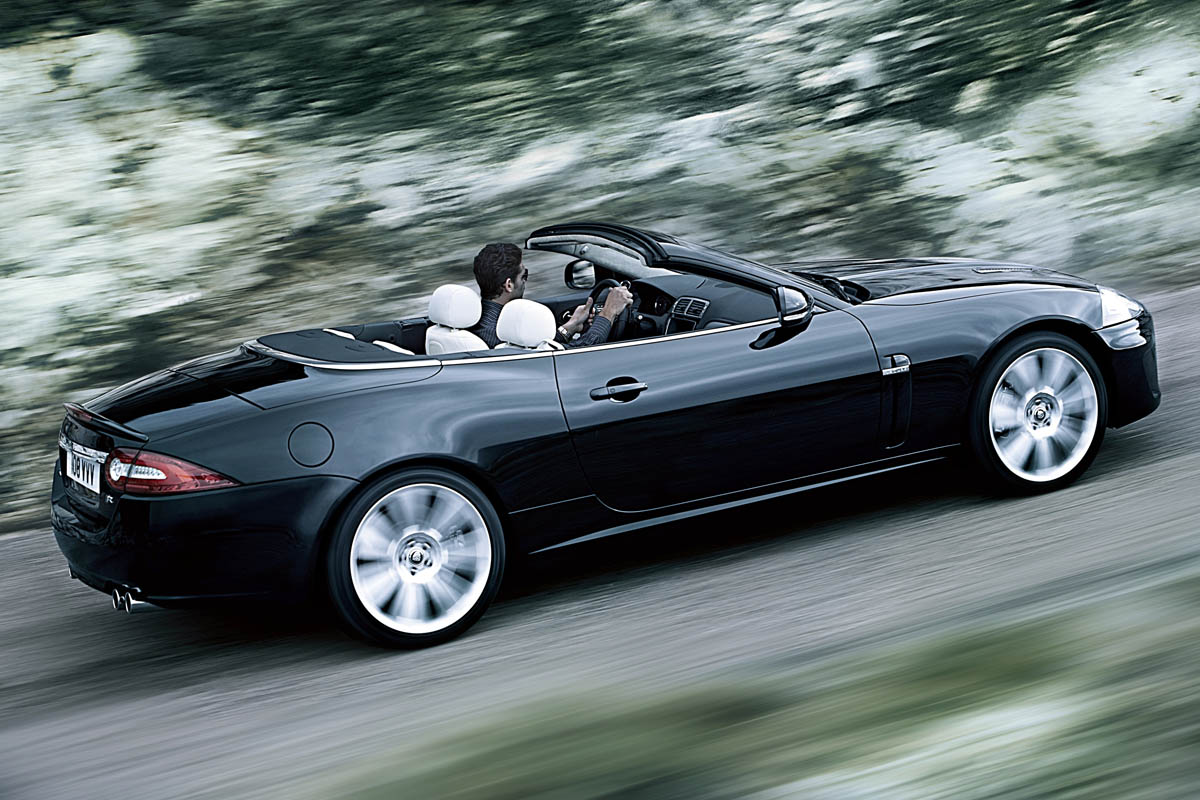 Jaguar XKR