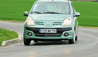 Nissan Pixo
