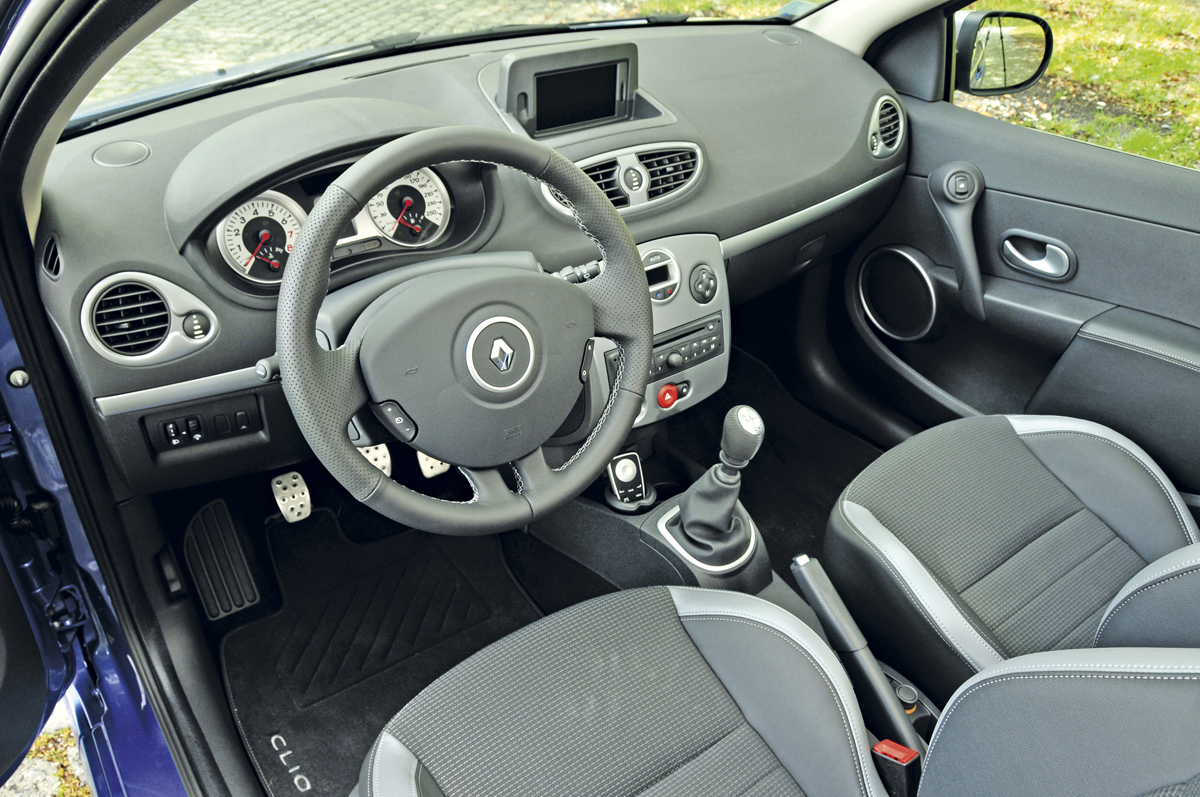 Renault Clio GT