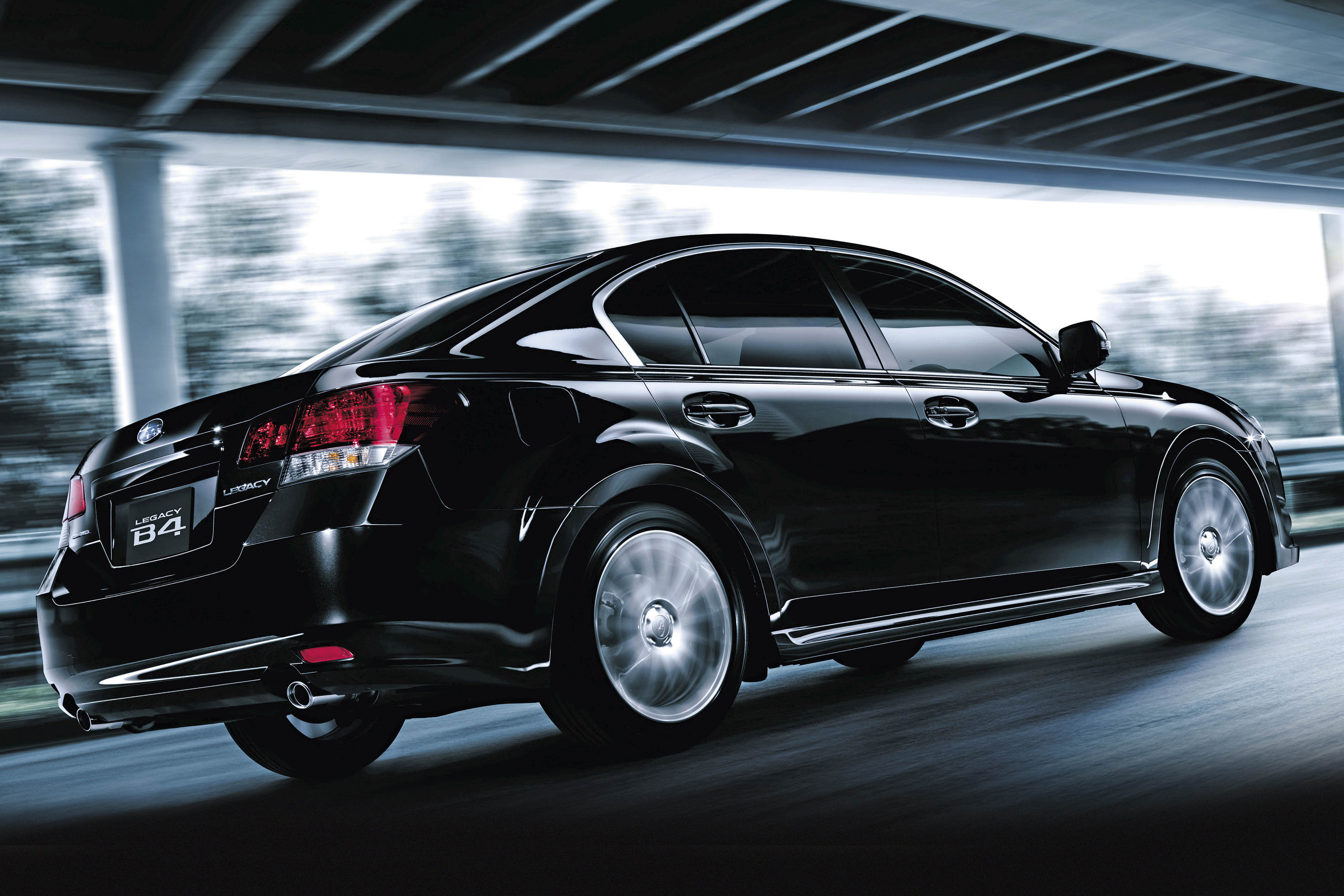 Subaru Legacy B4
