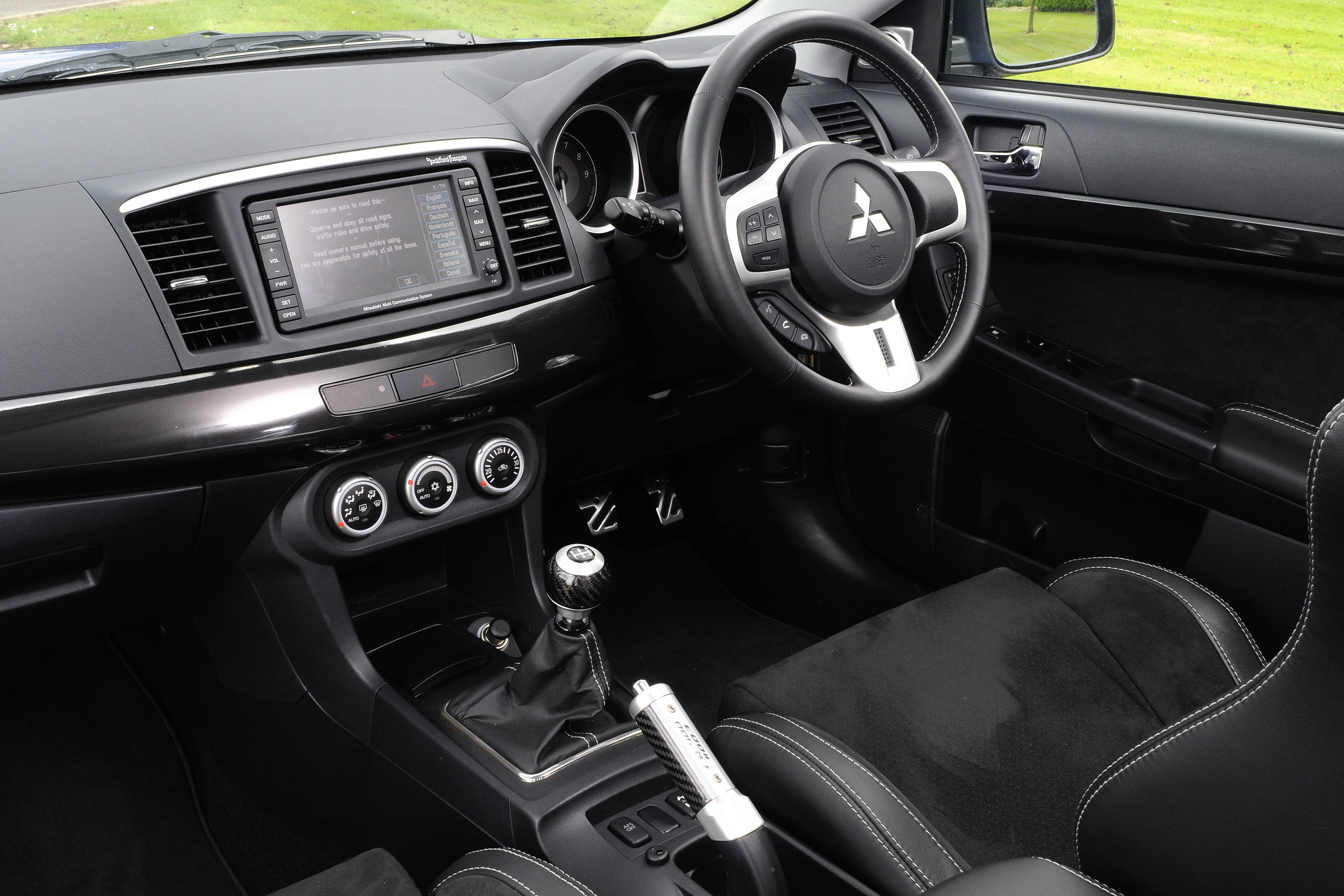Mitsubishi Evo X FQ400