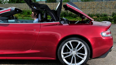 Aston DBS Volante