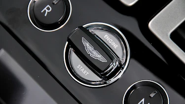Aston DBS Volante