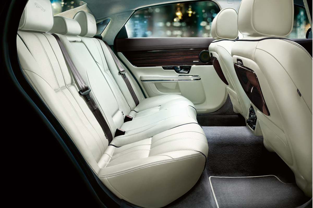 Jaguar XJ