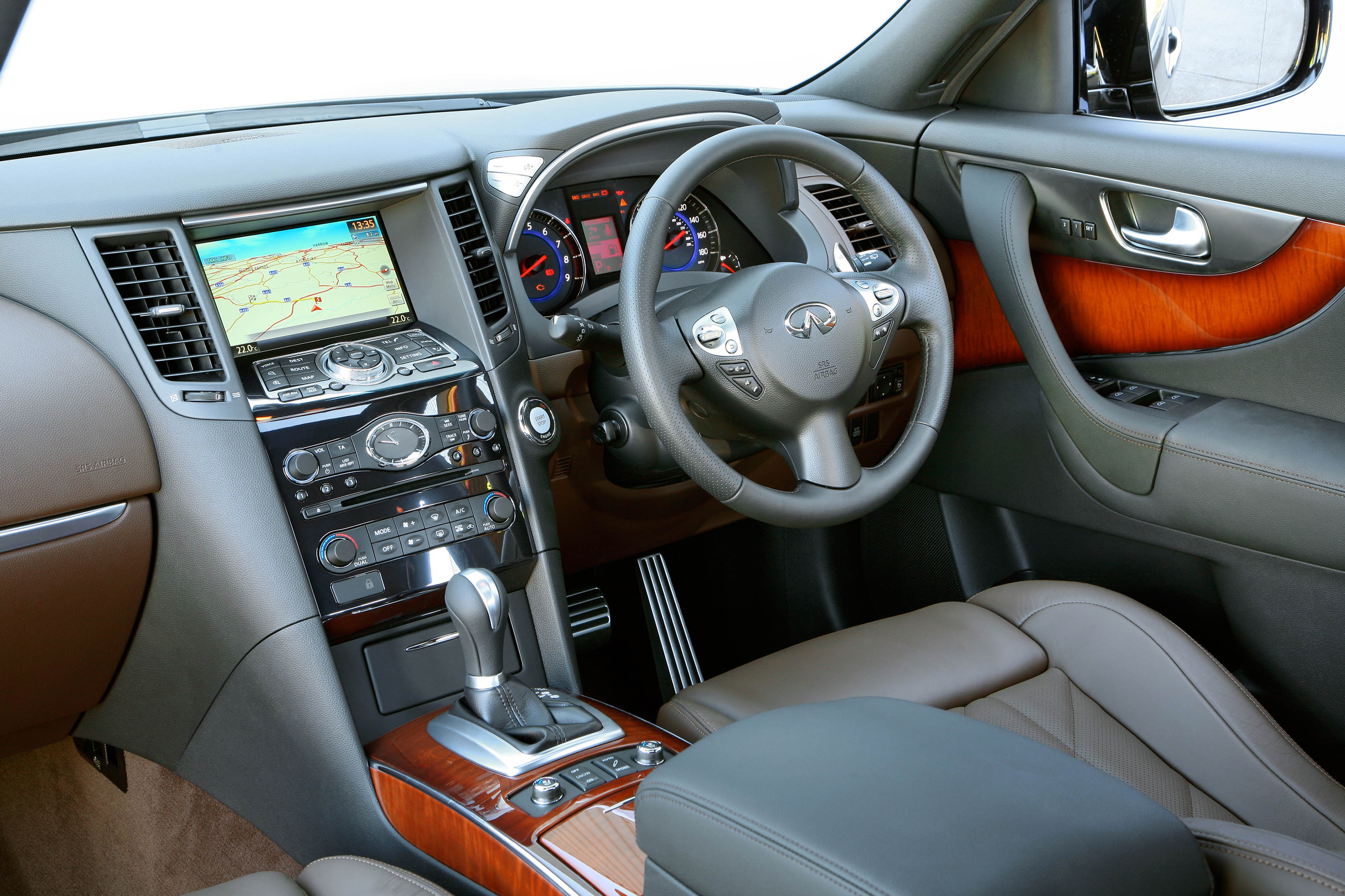 Infiniti FX50S