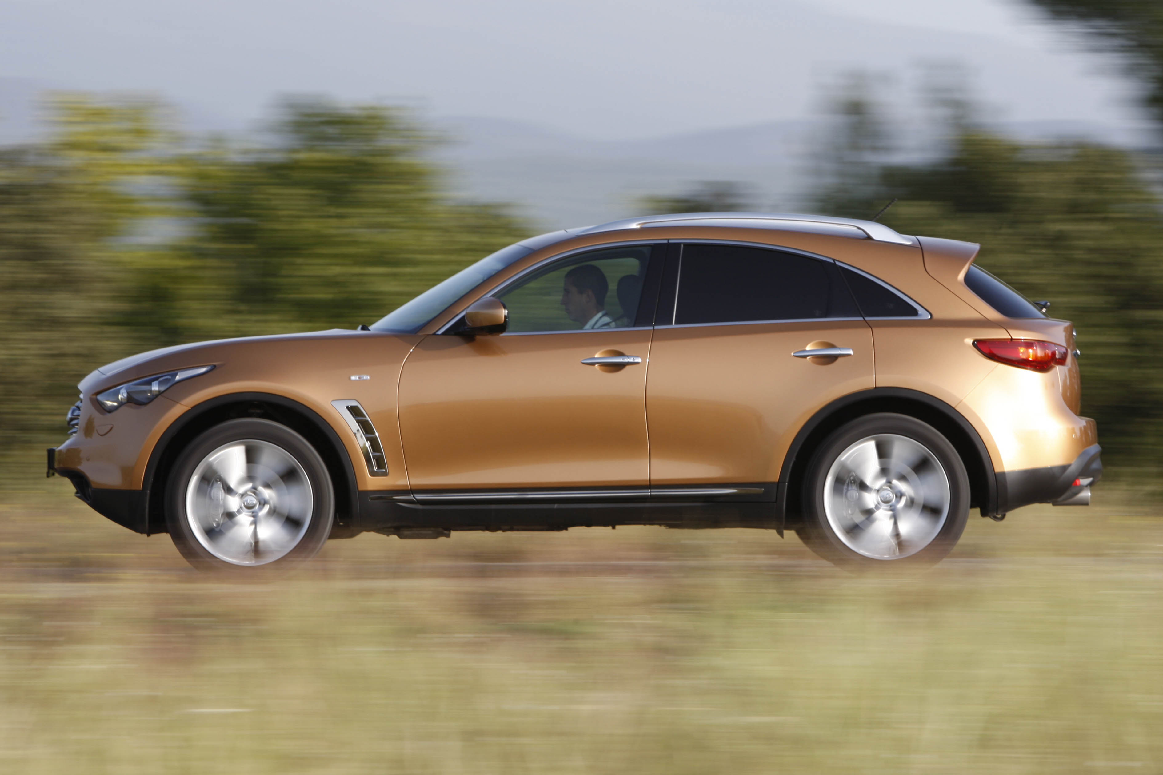 Infiniti FX50S
