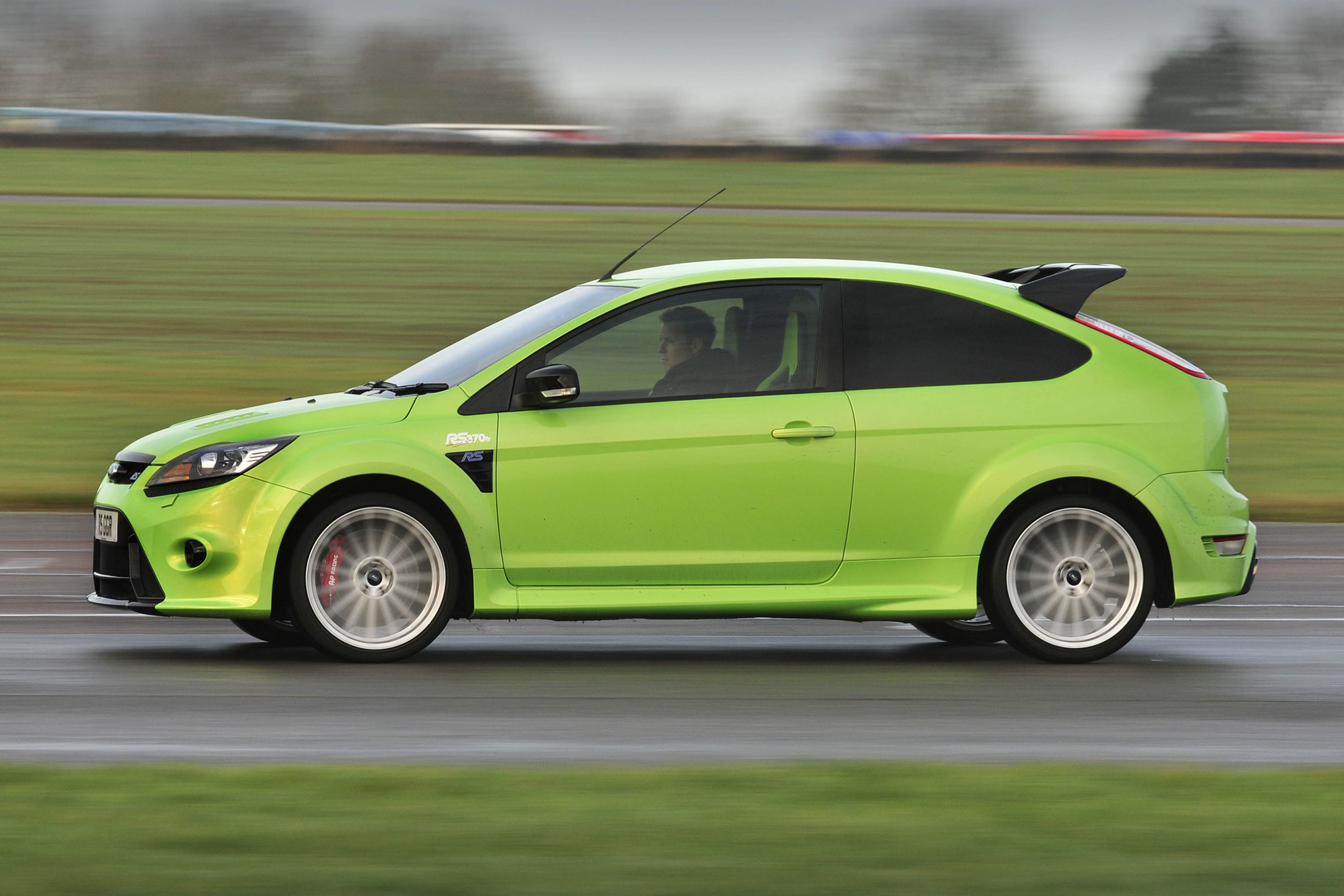 Ford Focus GGR RS370FR