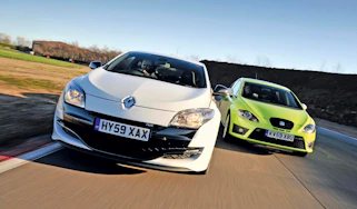 Renault Megane Cup vs SEAT Leon Cupra