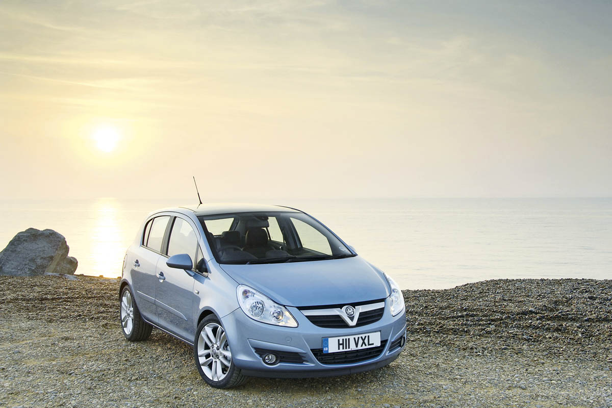 Hyundai i20 vs. Vauxhall Corsa