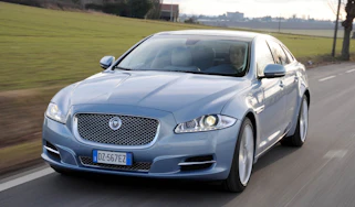 Jaguar XJ