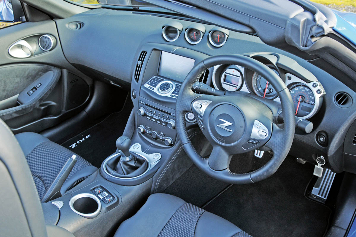 Nissan 370Z Roadster