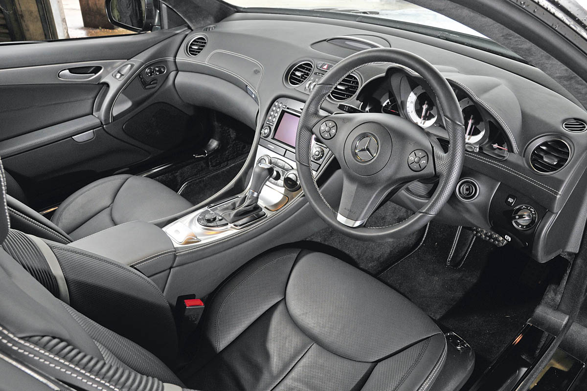 Mercedes SL350 Night Edition