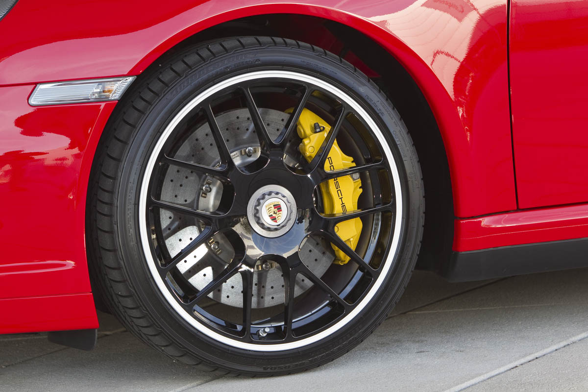 Porsche 911 Turbo S