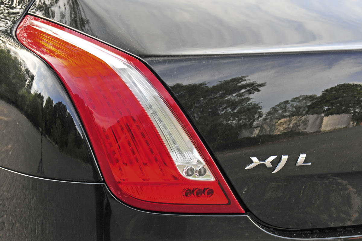 Jaguar XJ L 3.0d Portfolio