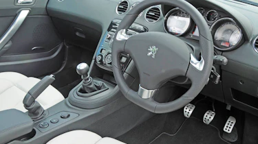 Peugeot RCZ GT THP 156