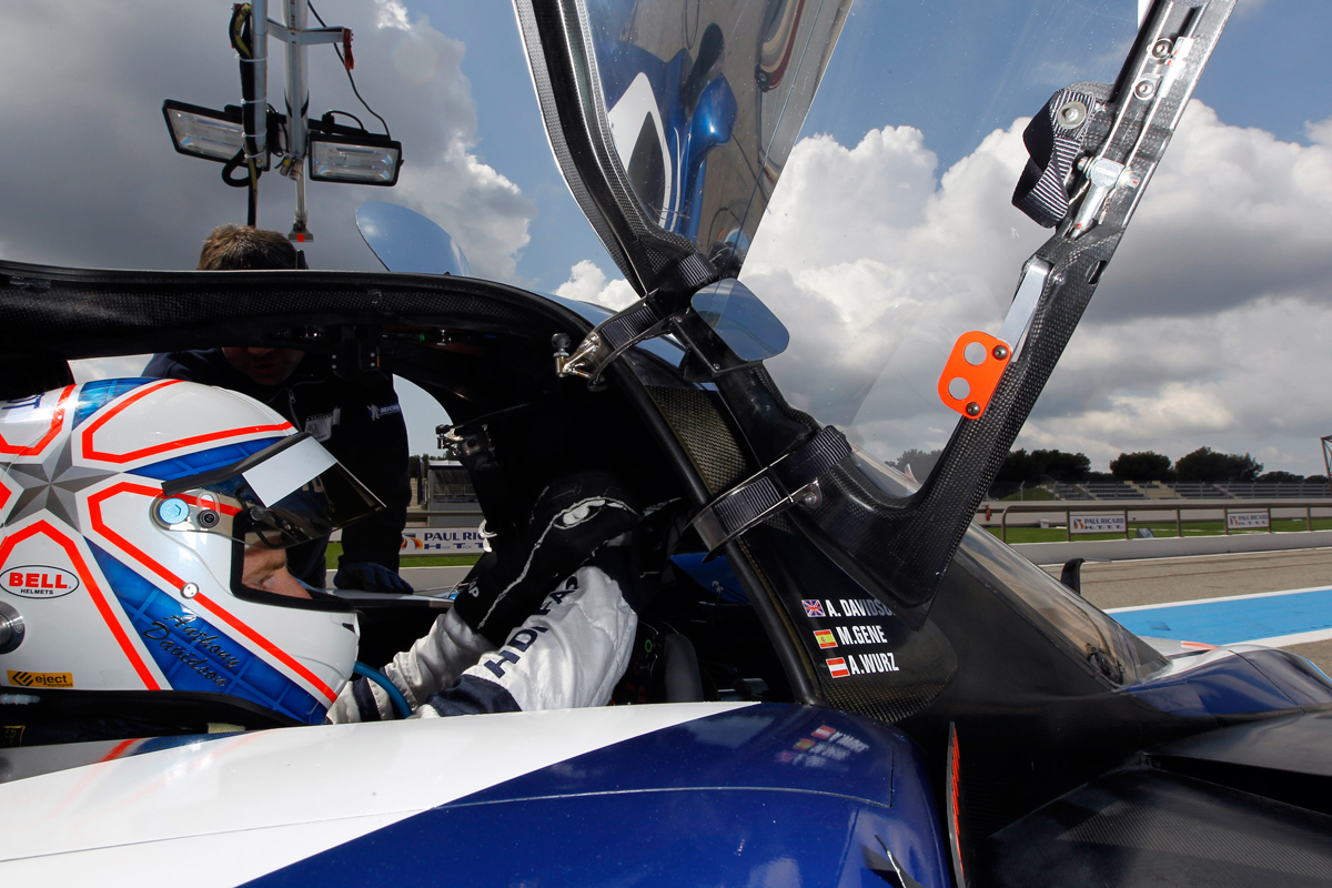 Peugeot 908 HDI FAP Anthony Davidson