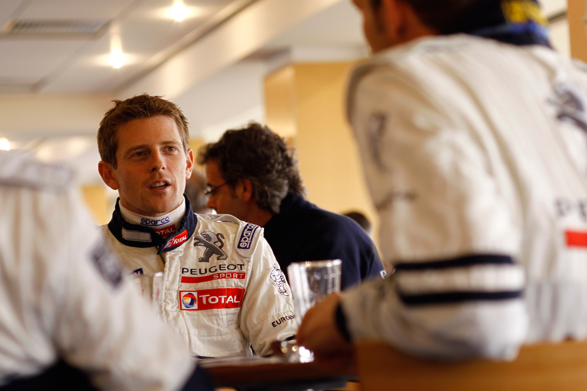 Peugeot 908 HDI FAP Anthony Davidson