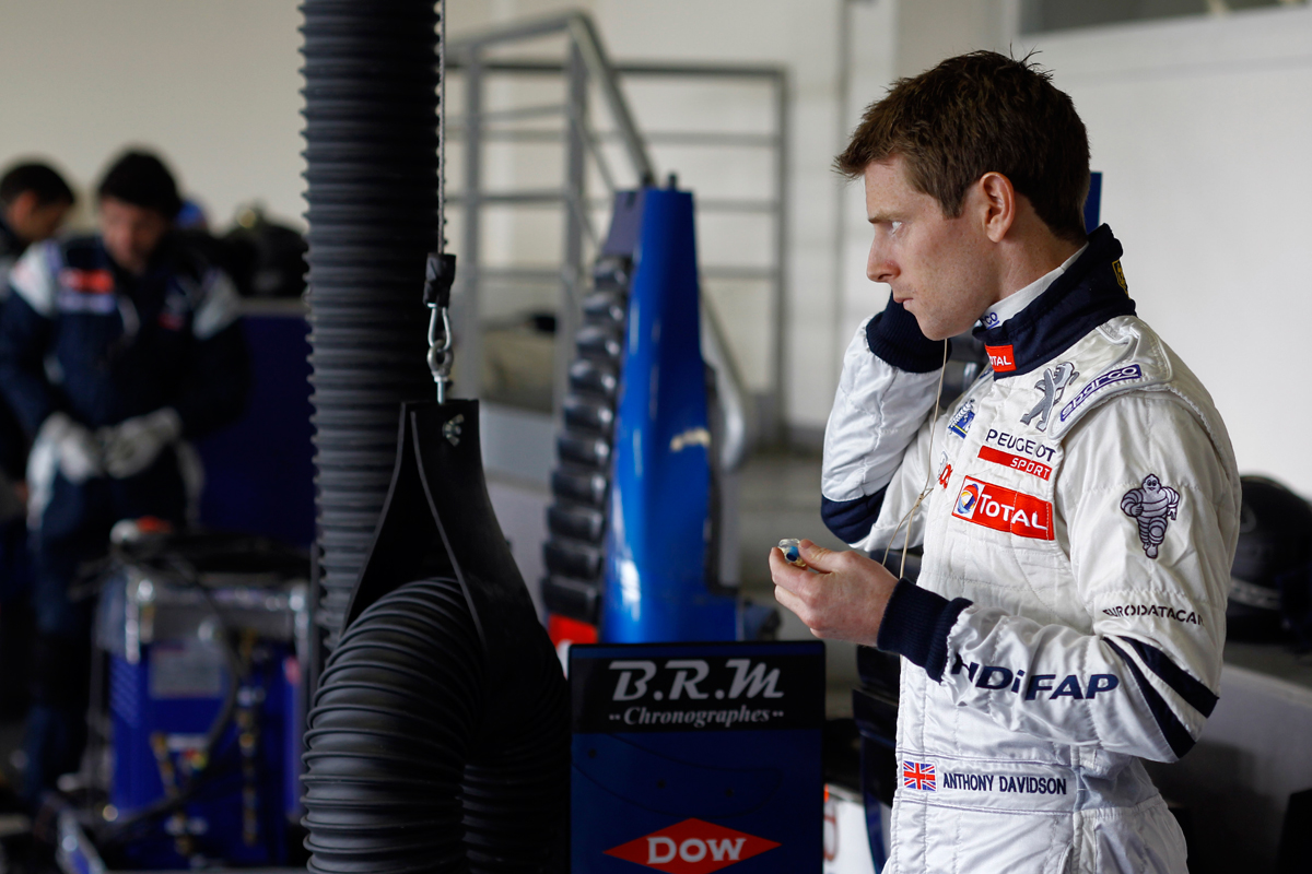 Peugeot 908 HDI FAP Anthony Davidson