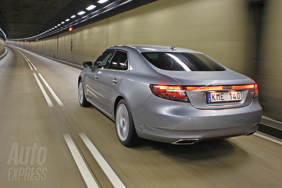 saab