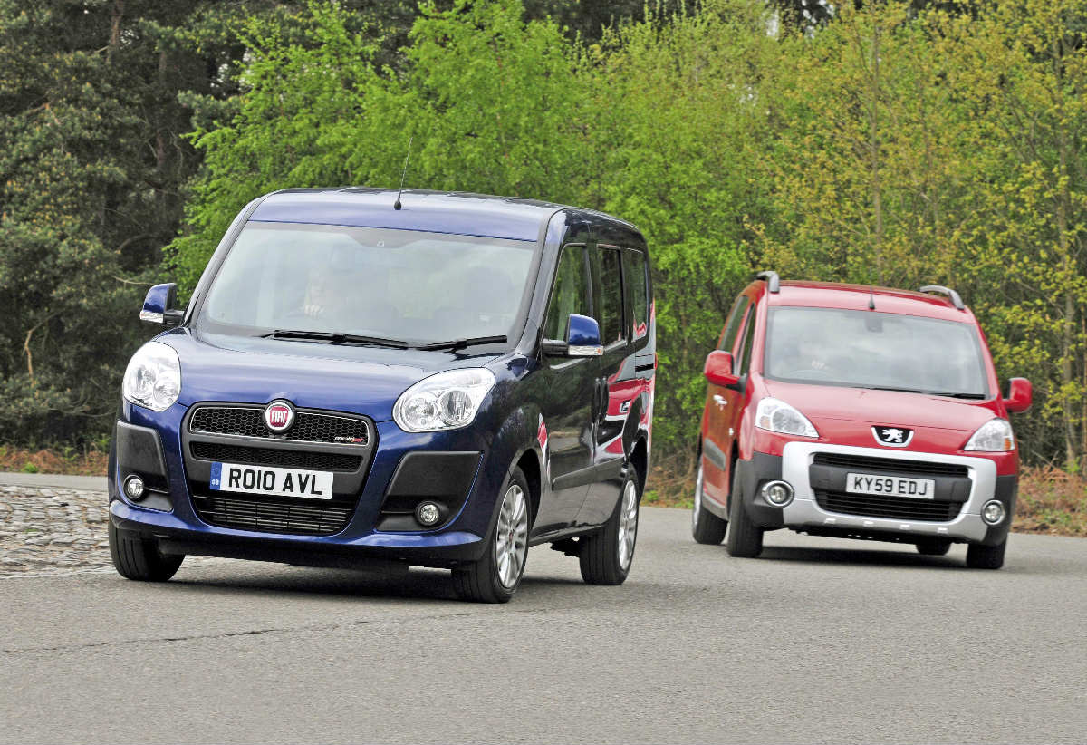 Peugeot Partner Tepee vs Fiat Doblo.