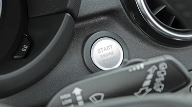 Audi A1 vs MINI Cooper