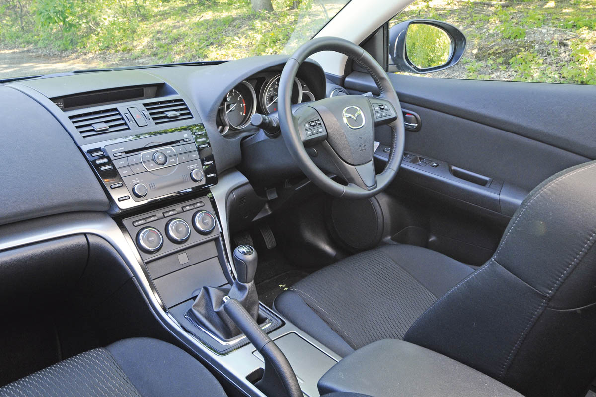 Mazda 6