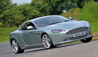 Aston Martin DB9