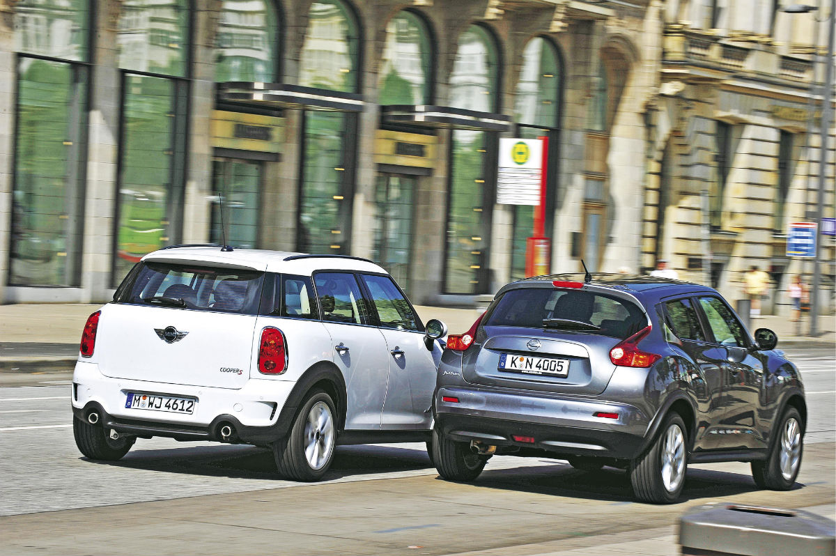 MINI Countryman vs Nissan Juke