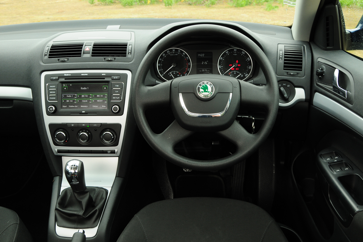 Skoda Octavia Estate interior