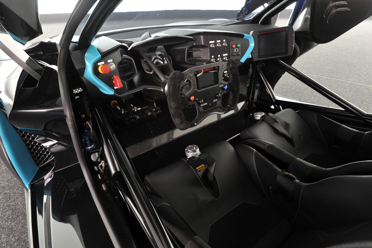 Citroen Survolt - interior