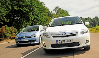 Auris vs. Bluemotion