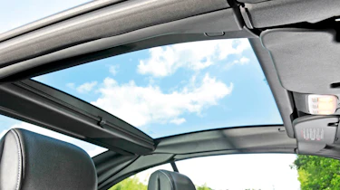 Renault Megane CC dCi 130