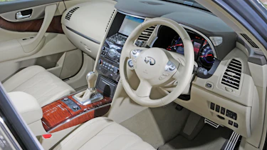 Infiniti FX30d GT Premium
